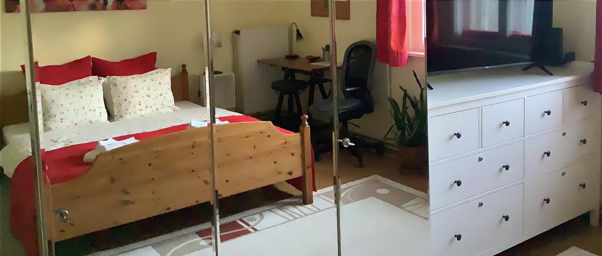 Poppy Flower Apartment Будапеща Екстериор снимка